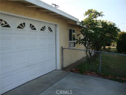 2100 W Dogwood   Avenue, Anaheim, CA