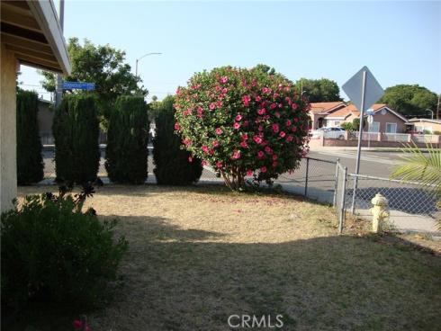 2100 W Dogwood   Avenue, Anaheim, CA