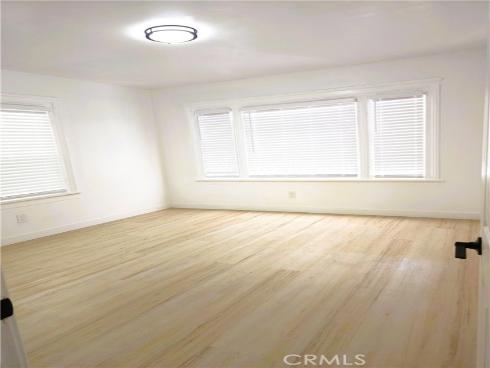 215 N Olive Street, Anaheim, CA