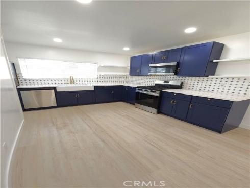 215 N Olive Street, Anaheim, CA