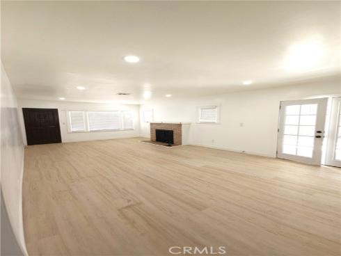 215 N Olive Street, Anaheim, CA