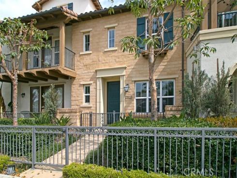 760 S Olive Street, Anaheim, CA