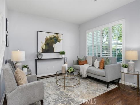 760 S Olive Street, Anaheim, CA