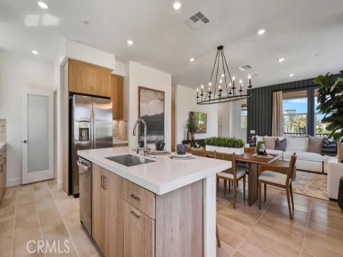 1872 S Union 26 Street, Anaheim, CA