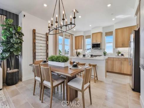 1872 S Union 26 Street, Anaheim, CA