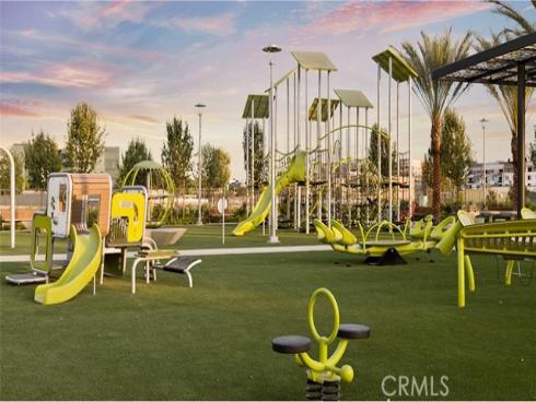 1872 S Union 26 Street, Anaheim, CA