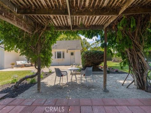 1537 W Laster Avenue, Anaheim, CA