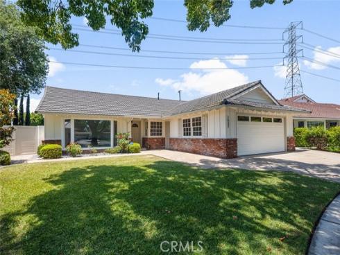1537 W Laster Avenue, Anaheim, CA
