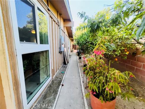 2362 W Mall Avenue, Anaheim, CA