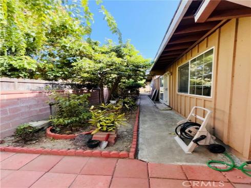 2362 W Mall Avenue, Anaheim, CA