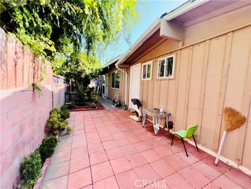 2362 W Mall Avenue, Anaheim, CA