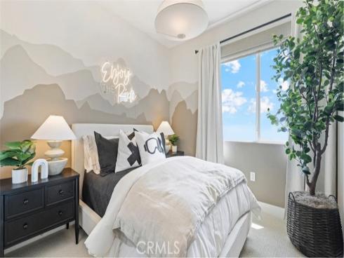 1860 S Union 8 Street, Anaheim, CA