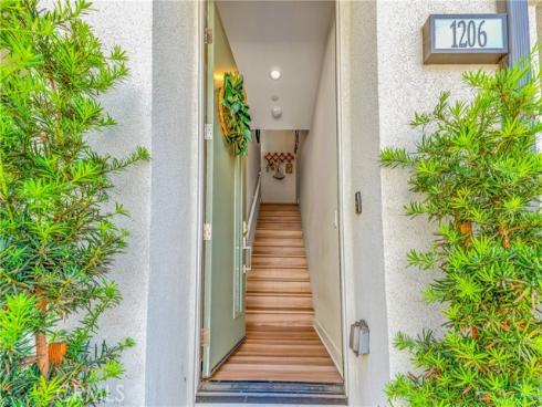 1206 W Cara Drive, Anaheim, CA