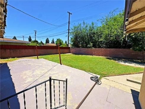 919 N Onondaga Avenue, Anaheim, CA