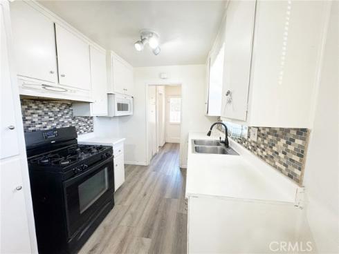 919 N Onondaga Avenue, Anaheim, CA