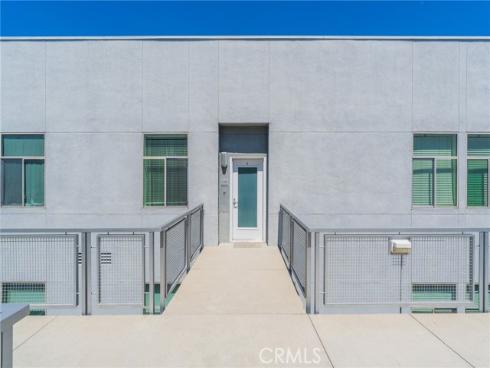 435 W Center Street 429 , Anaheim, CA