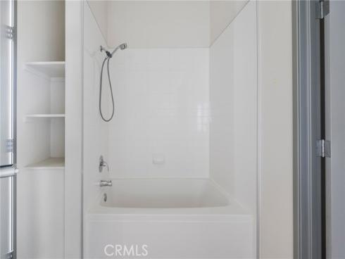 435 W Center Street 429 , Anaheim, CA