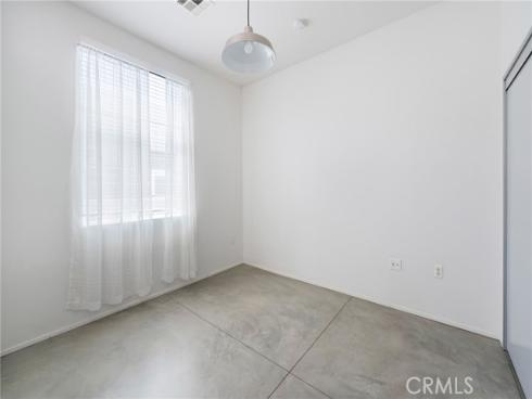 435 W Center Street 429 , Anaheim, CA