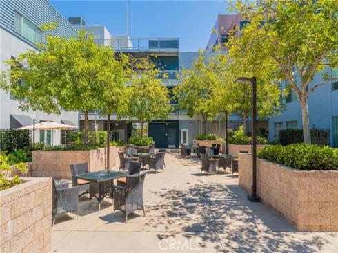 435 W Center Street 429 , Anaheim, CA