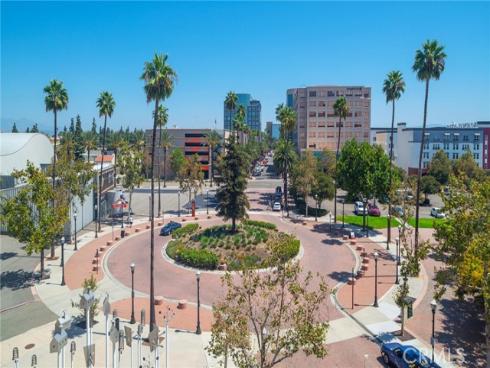 435 W Center Street 429 , Anaheim, CA