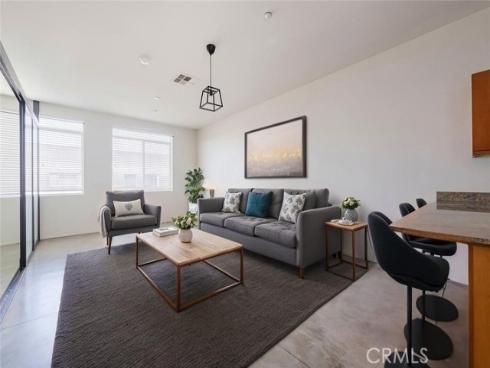 435 W Center Street 429 , Anaheim, CA