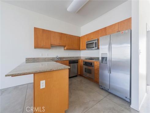 435 W Center Street 429 , Anaheim, CA