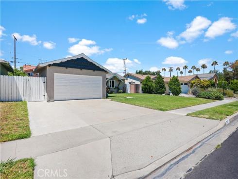 1131 W Beacon   Avenue, Anaheim, CA