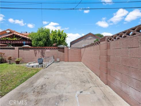 1131 W Beacon   Avenue, Anaheim, CA