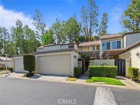 5524 E Vista Del Dia  , Anaheim, CA