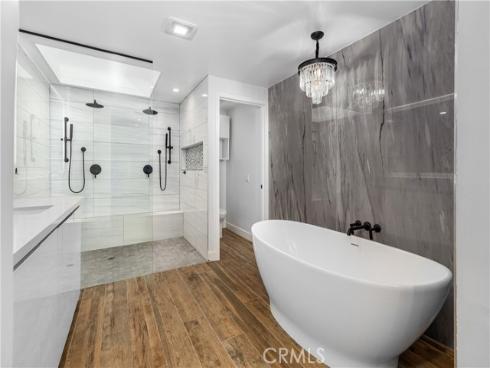 5997 E Calle Principia , Anaheim, CA