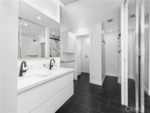 5997 E Calle Principia , Anaheim, CA