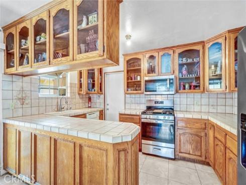 1101 S Clifpark Circle, Anaheim, CA