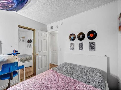 1101 S Clifpark Circle, Anaheim, CA