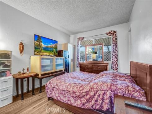 1101 S Clifpark Circle, Anaheim, CA