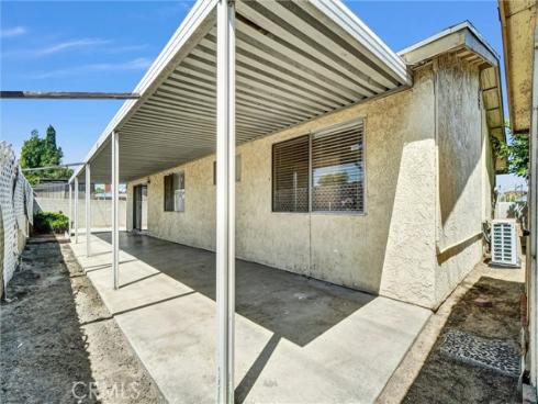 1101 S Clifpark Circle, Anaheim, CA