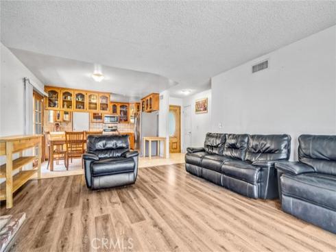 1101 S Clifpark Circle, Anaheim, CA