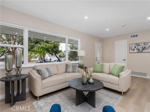 3213 W Sunview Drive, Anaheim, CA