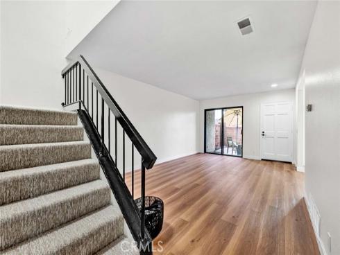 827 W Orangewood Avenue, Anaheim, CA