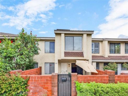 827 W Orangewood Avenue, Anaheim, CA