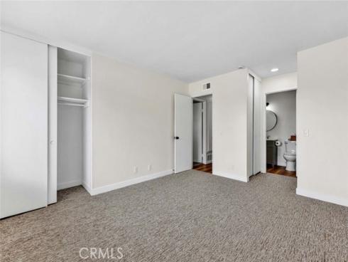 827 W Orangewood Avenue, Anaheim, CA