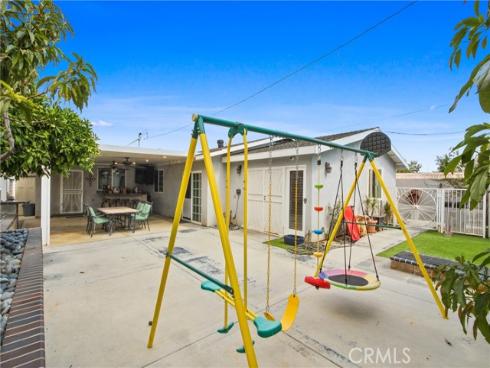 10301  Rhiems   Road, Anaheim, CA