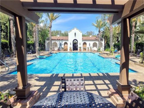 651 E Valencia Street, Anaheim, CA