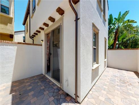 651 E Valencia Street, Anaheim, CA