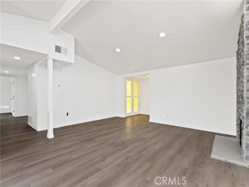 930 S Emerald Street, Anaheim, CA