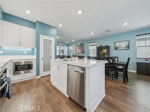 1040 N Anaheim  1  Boulevard, Anaheim, CA