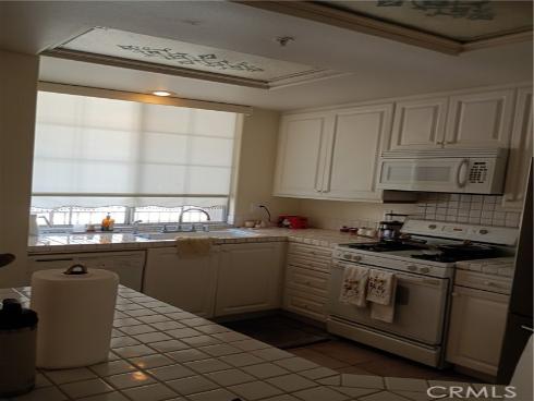 335 W Summerfield Circle, Anaheim, CA