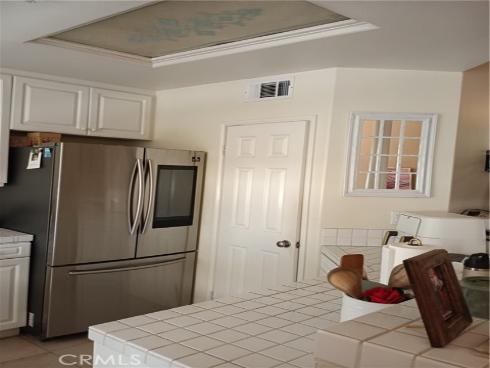 335 W Summerfield Circle, Anaheim, CA