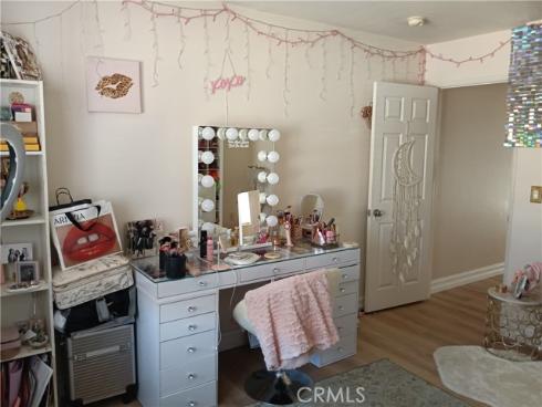 335 W Summerfield Circle, Anaheim, CA