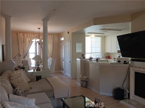 335 W Summerfield Circle, Anaheim, CA