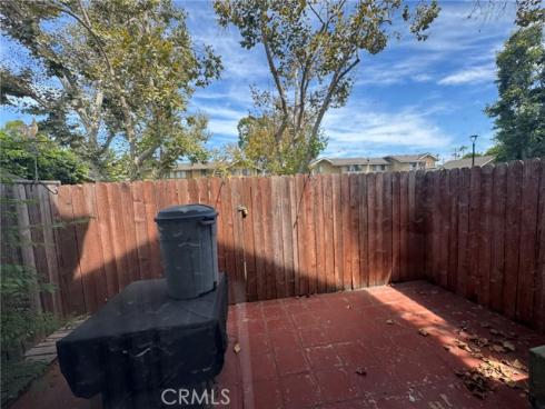 958 South Crossbow Lane 8 , Anaheim, CA